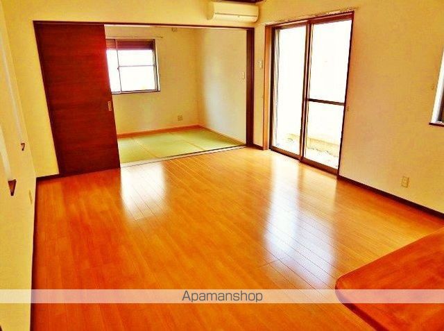 梅林戸建の内装写真