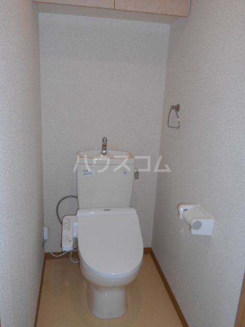 アソシエーションのトイレ写真