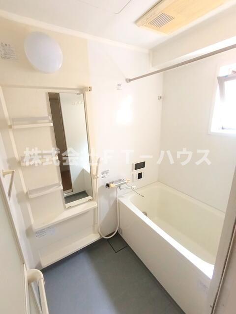 エスペランサIIの風呂写真