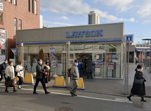 コンビニ　ローソン東武練馬駅北口店（コンビニ）まで597m
