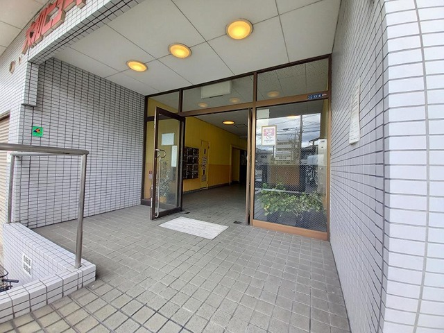 大和ヒューマンハイツ点野A棟の外観写真