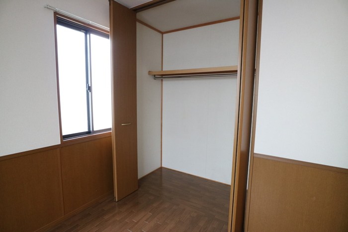 ＪＲ山陽本線 明石駅 バス乗車時間：15分 最寄りバス停で下車 徒歩2分 2階建 築25年の外観写真
