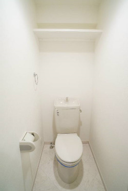 トイレ　コンパクトで使いやすいトイレです