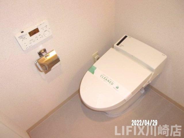 京急本線 黄金町駅 徒歩3分 7階建 築20年のトイレ写真
