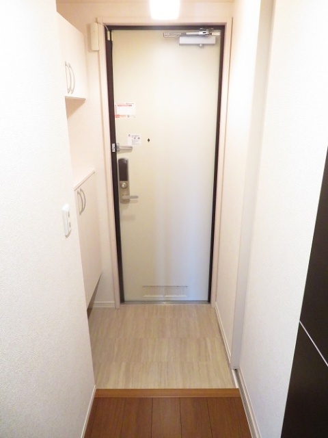Villa Garland Courtの玄関写真