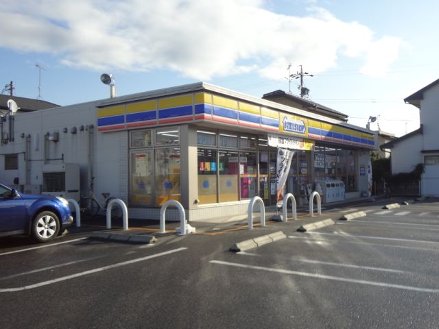 コンビニ　ミニストップ（コンビニ）まで300m