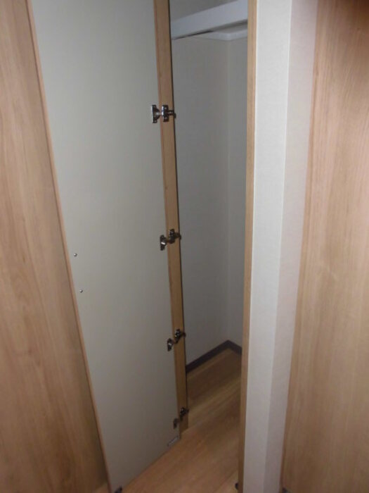 収納　他のお部屋の参考写真となります。