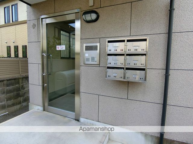 メゾン興戸の外観写真