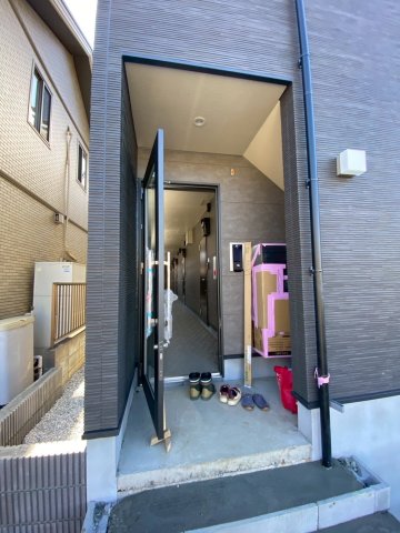 ＪＲ総武本線 東千葉駅 徒歩17分 3階建 築1年の外観写真