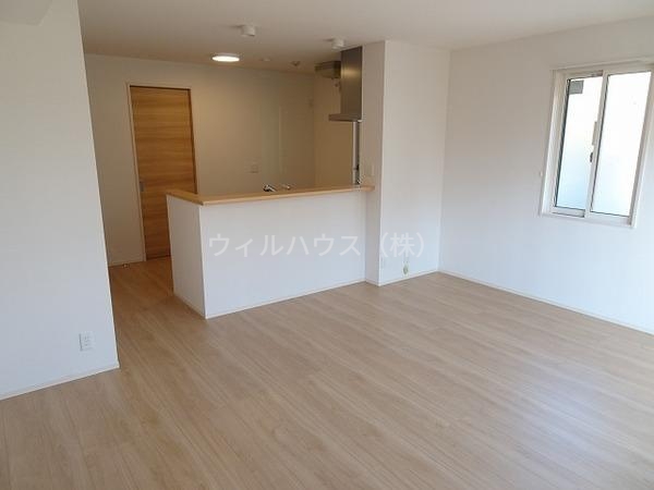 居室・リビング　キレイです！