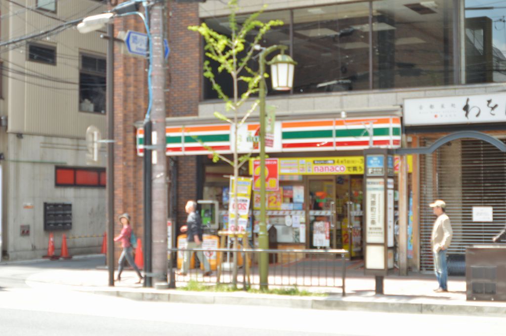 コンビニ　セブンイレブン 京都河原町姉小路店（コンビニ）まで49m