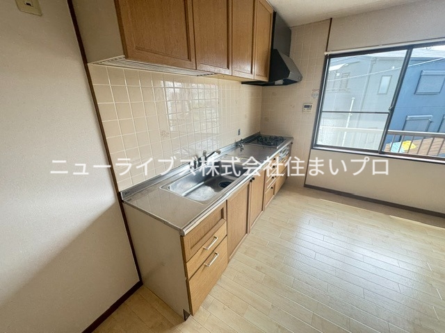 京阪本線 寝屋川市駅 徒歩12分 3階建 築35年のキッチン写真