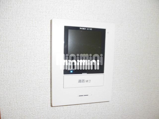 セキュリティ　ＴＶモニターホン完備です。