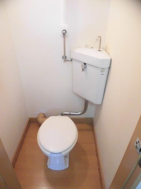 ヴィラブリスのトイレ写真