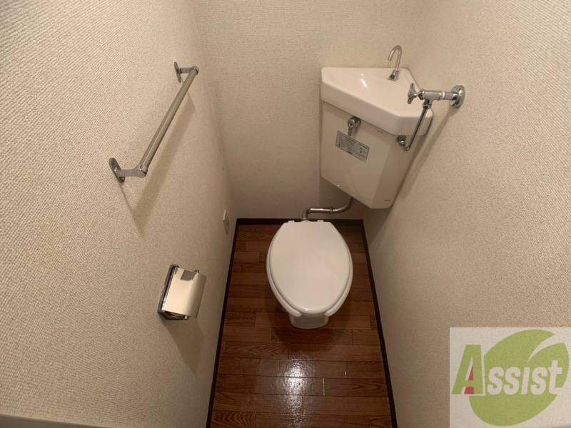 トイレ　トイレです。ウォシュレット付を探している方、おすすめです
