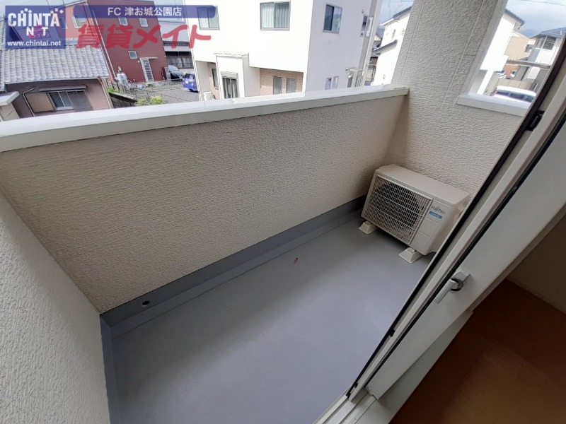 バルコニー　同型部屋写真です。