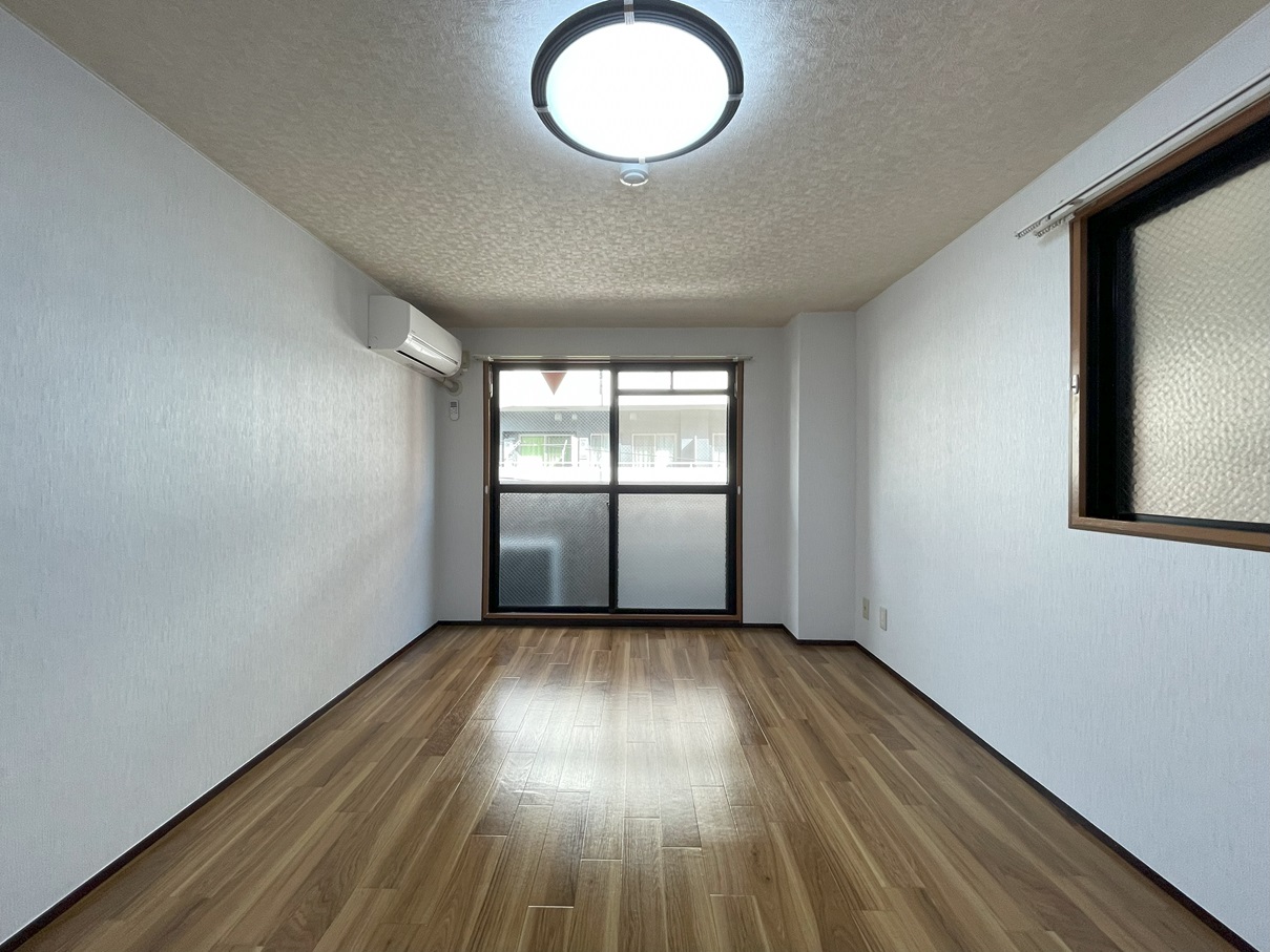 パルセス天文館の居間写真