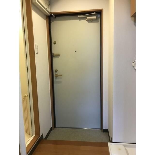 玄関　（別タイプ参考写真）シティハウス東京南大塚　豊島区南大塚1