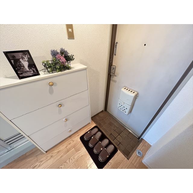 玄関　シューズＢＯＸ付き玄関！！