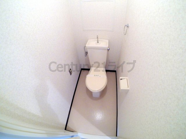 【ホワイトボックスパート2のトイレ】