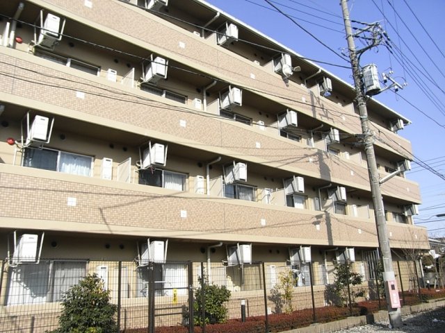 【トレセリア暁町の建物外観】