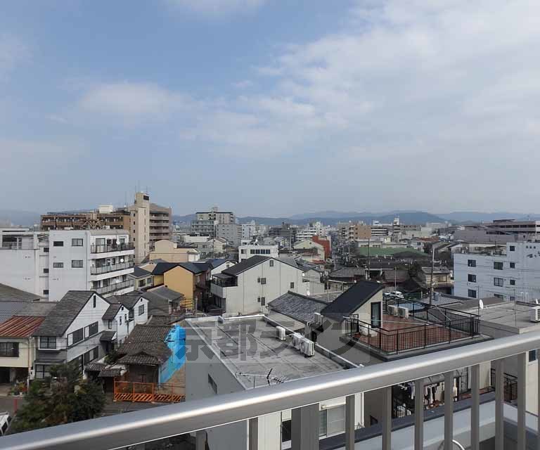 【京都市南区吉祥院九条町のマンションの眺望】