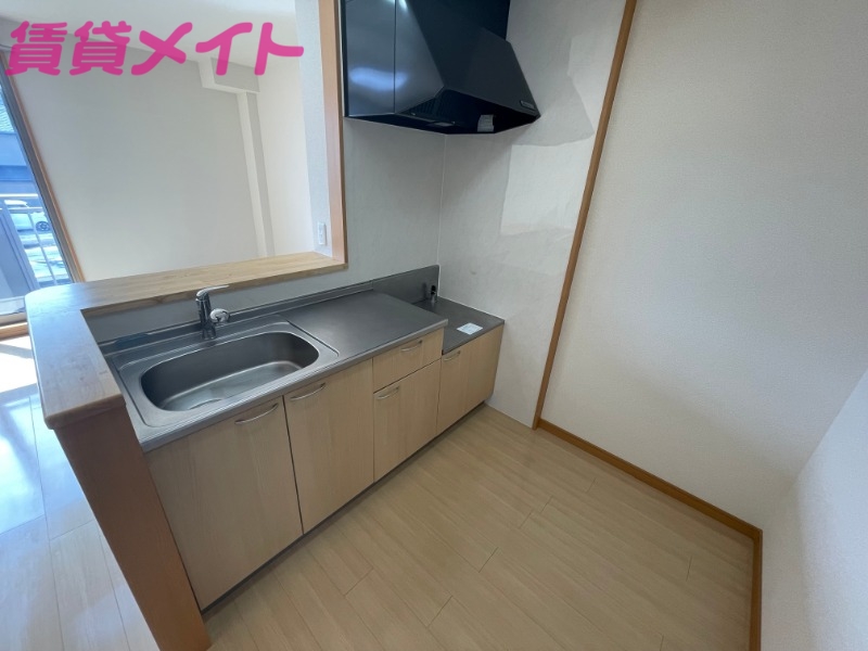 キッチン　同タイプの部屋写真です