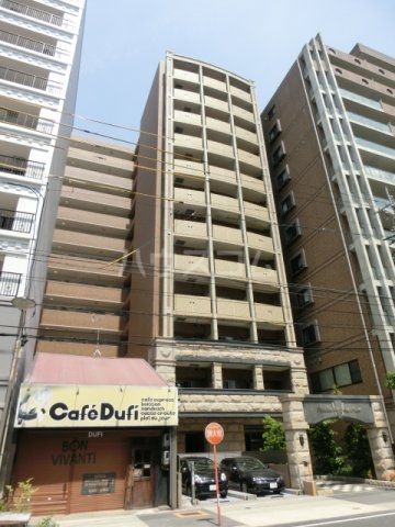 名古屋市中区新栄のマンションの建物外観