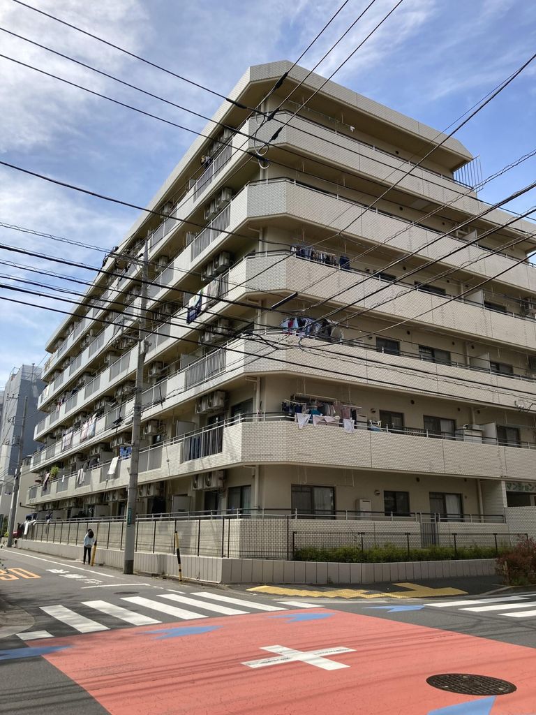 江戸川区南葛西のマンションの建物外観