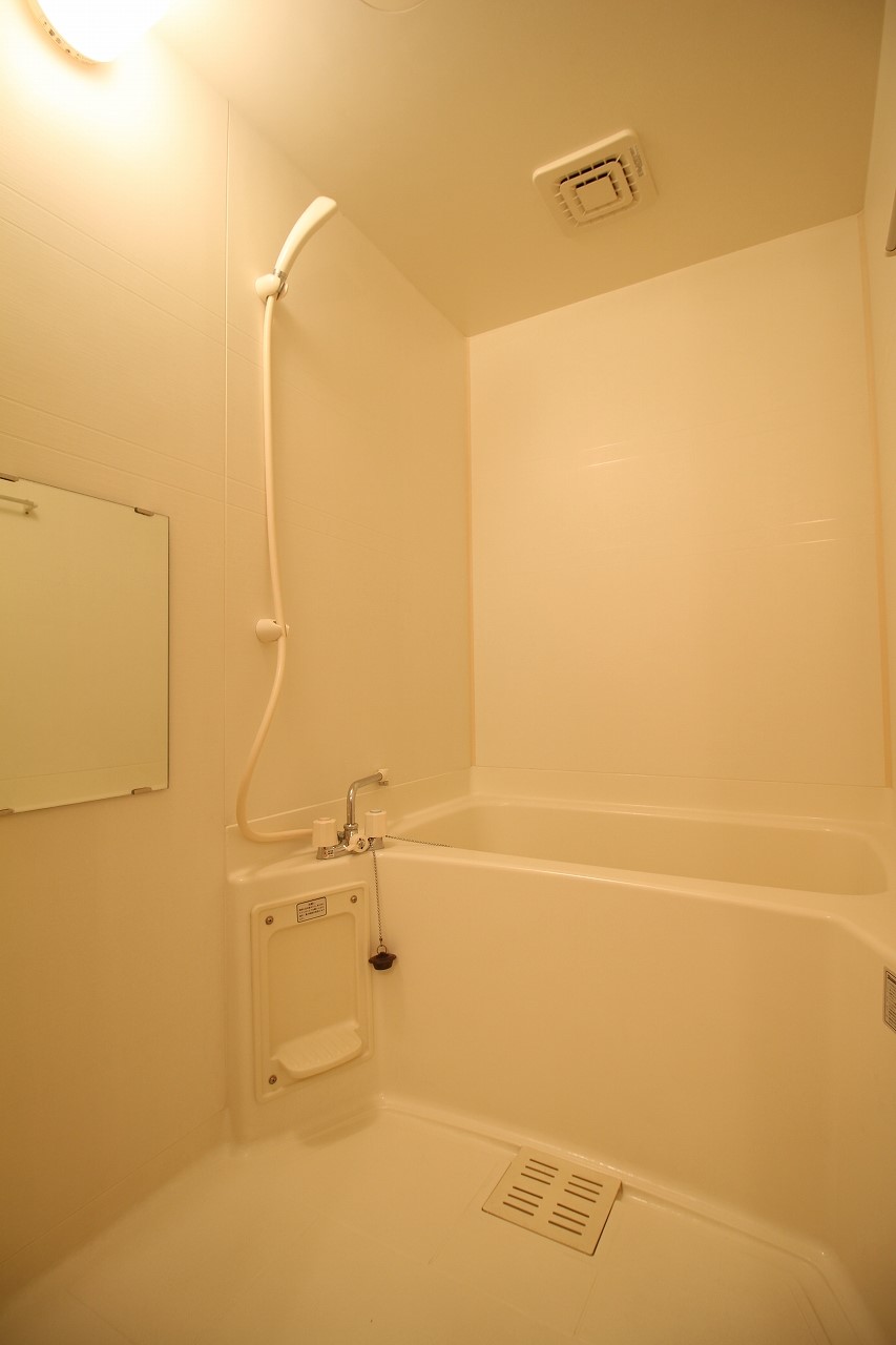 バス・シャワールーム　きれいなお風呂です