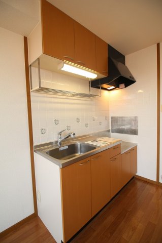 キッチン　棚や収納が豊富です