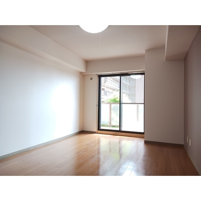 その他部屋・スペース　洋室（９．７帖）