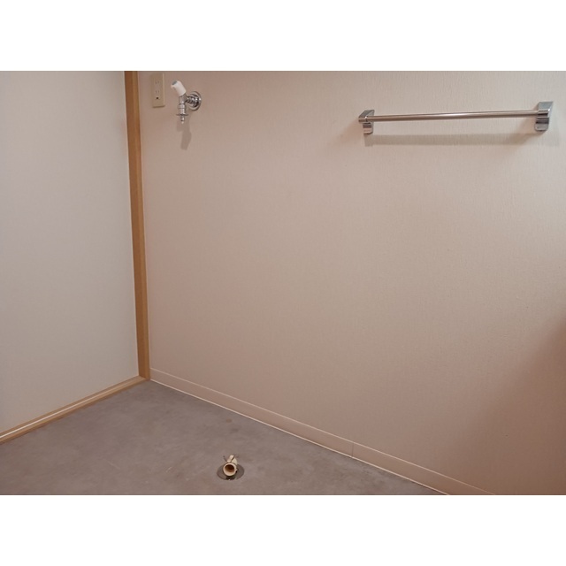 洗面設備　洗濯機置き場