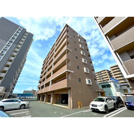 建物外観　平成駅まで徒歩２分