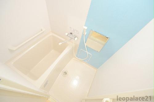 バス・シャワールーム　設備仕様は号室により異なる為、現況を優先とします。