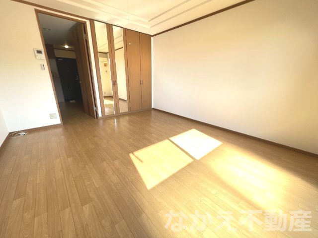 その他部屋・スペース　落ち着いて過ごせるお部屋なので、寝室にいかがでしょうか