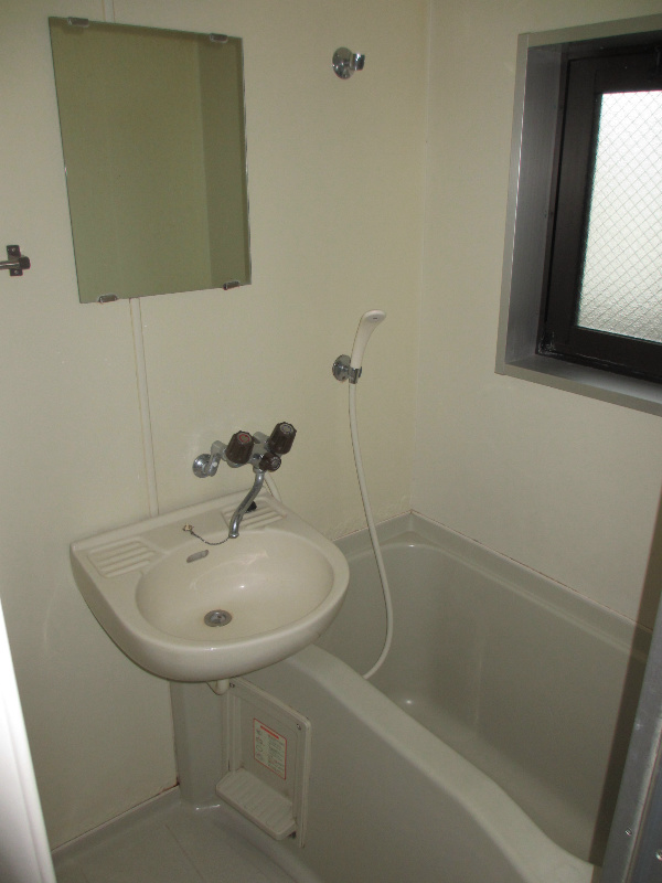 バス・シャワールーム　同型タイプ