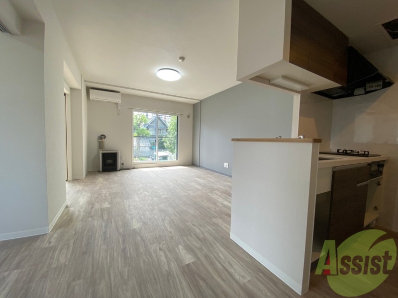 居室・リビング　明るいお部屋は気持ちよく過ごせそうですね。