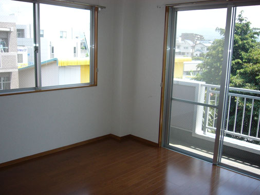 その他設備　洋間