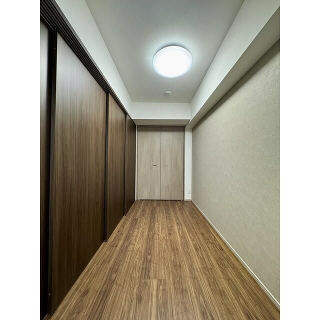 その他部屋・スペース　広くて明るい寝室