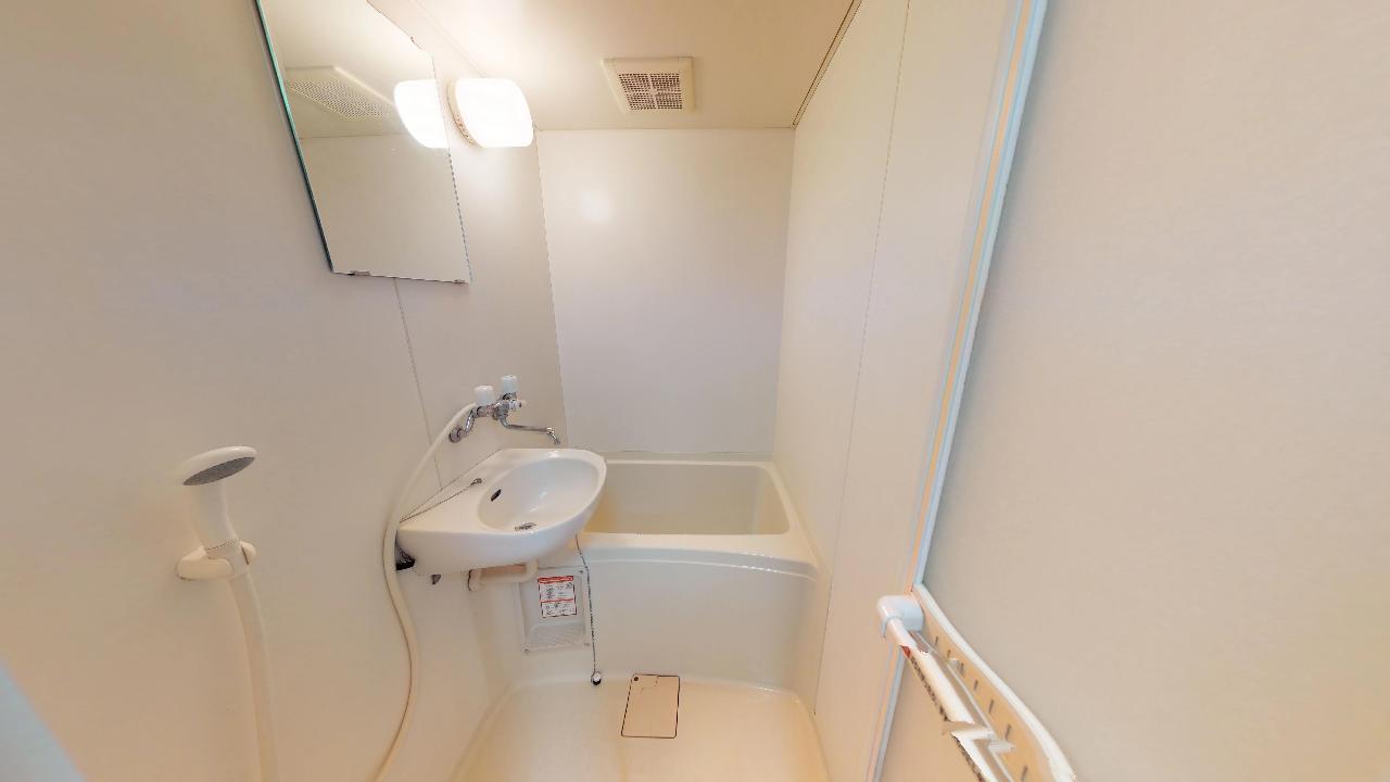 バス・シャワールーム　浴室