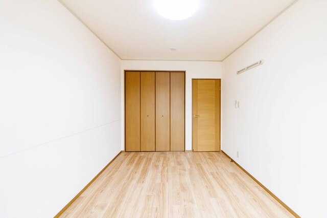 その他部屋・スペース　１階南側洋室