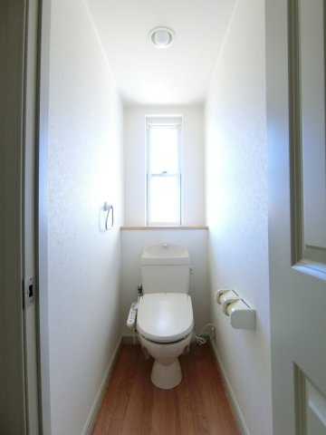 トイレ　イメージ写真203号室（反転あり）