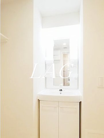 洗面設備　洗面台です。