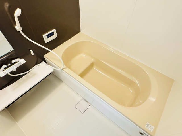 バス・シャワールーム　追い焚き付です