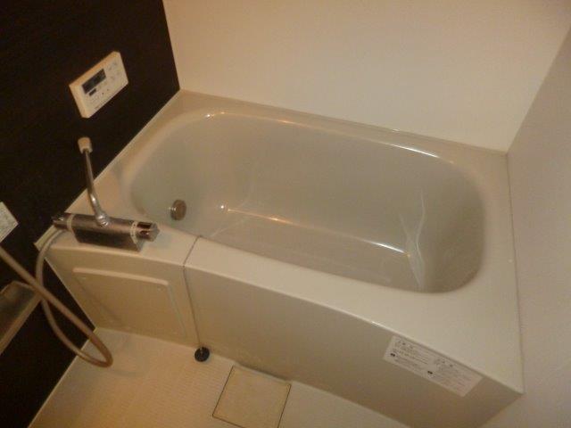 バス・シャワールーム　追い焚きバス