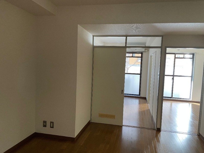 居室・リビング　居室