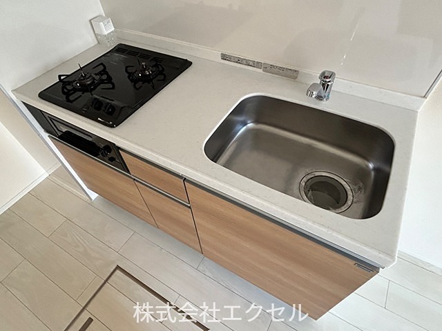 キッチン　グリル付き二口コンロのシステムキッチン♪