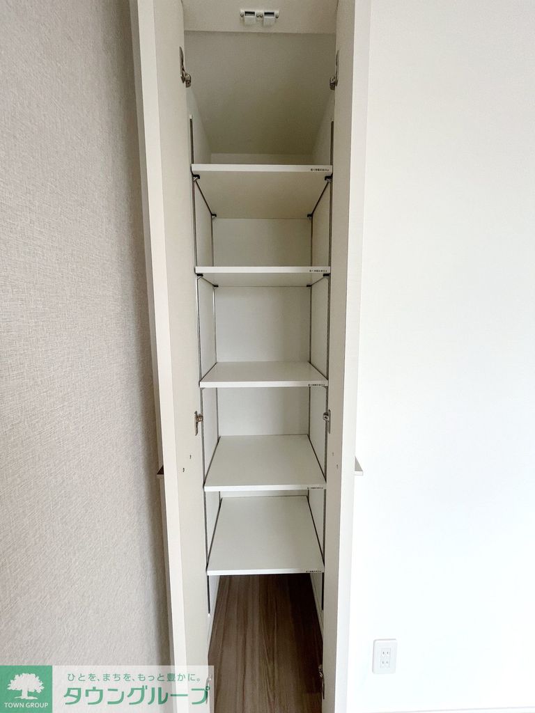 収納　※反転タイプ