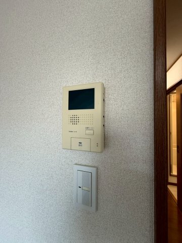 セキュリティ　※反転タイプ室内写真です。